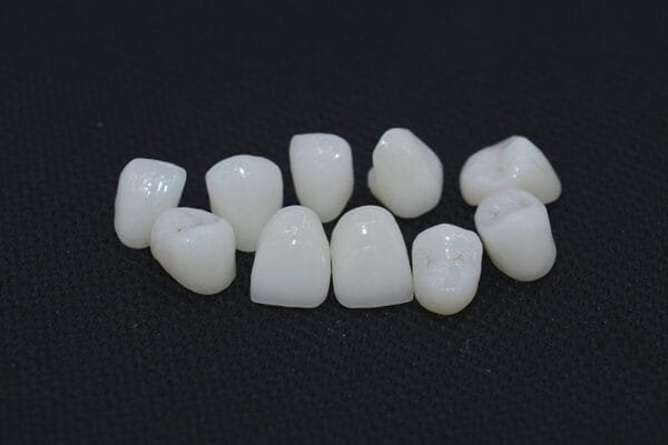 zirconia-crowns-materials-02